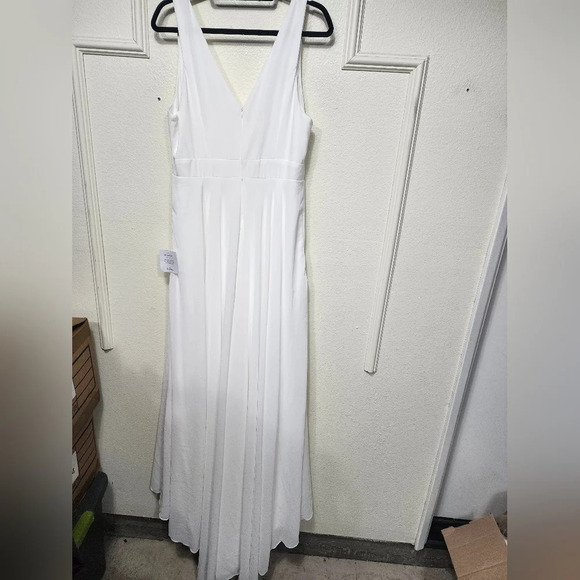 Lulu's Modern Day Romance White Sleeveless Plunge Maxi Dress XL Wedding Party - Picture 9 of 10